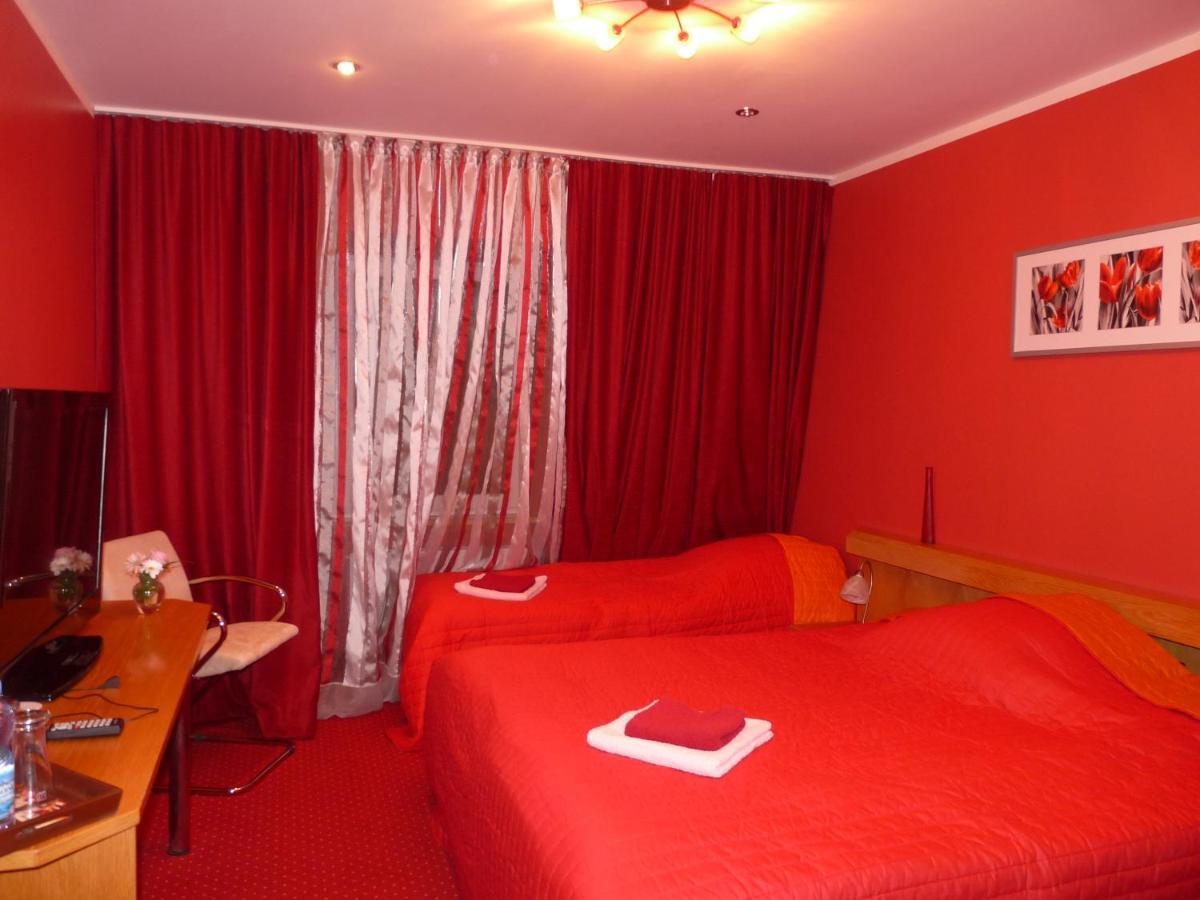 Kardamon Bed & Breakfast ซารี ภายนอก รูปภาพ